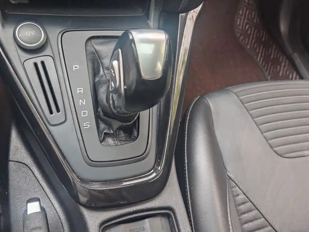 Ford Focus — миниатюра 9