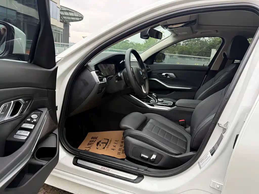 BMW 3 Series 3 2020 325Li