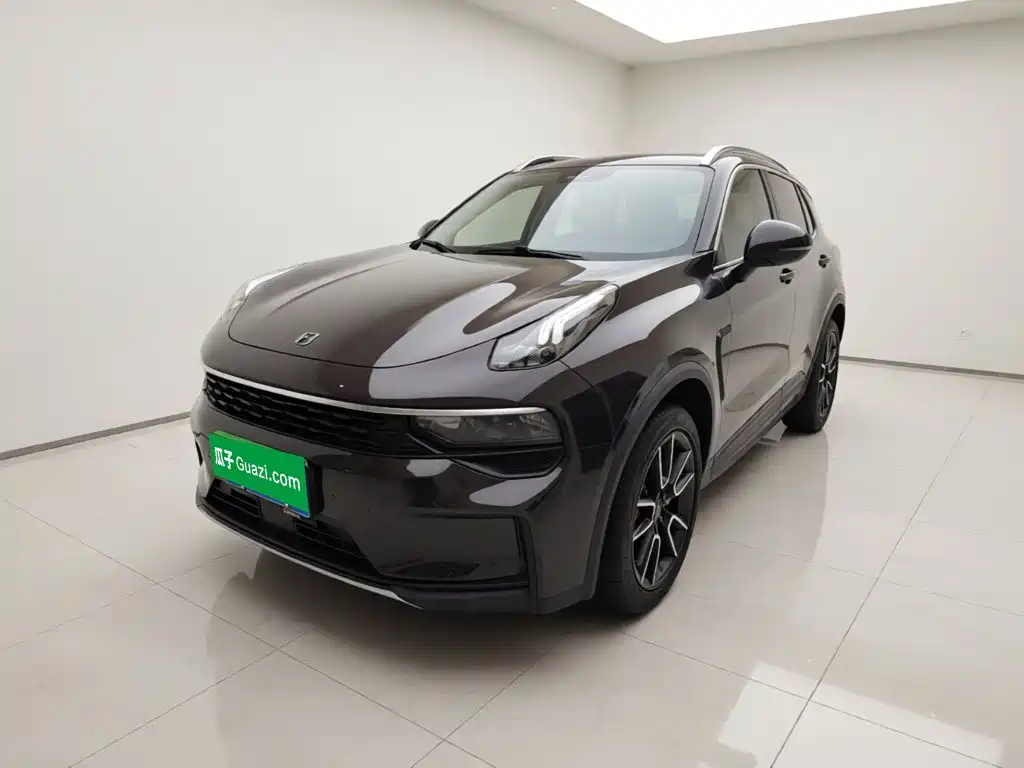 Lynk & Co 01
