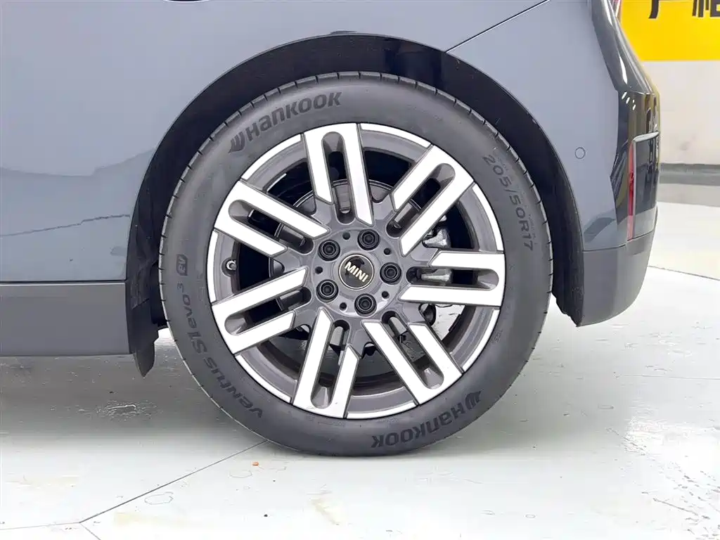 MINI ELECTRIC  COOPER