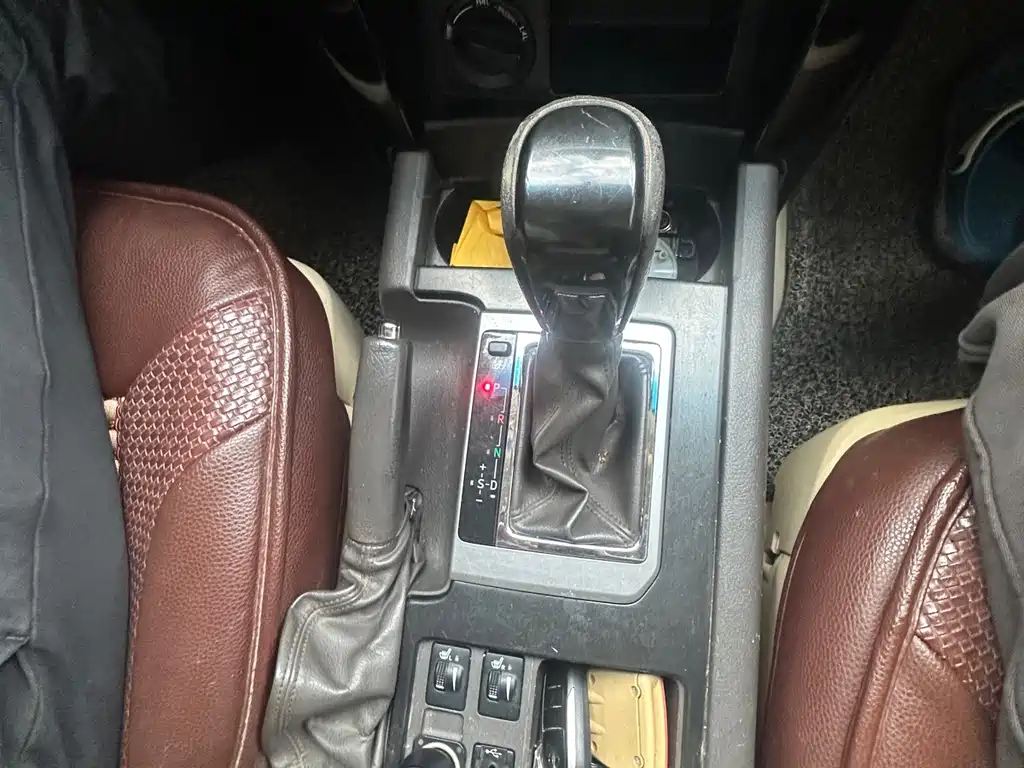 Toyota Prado — миниатюра 12