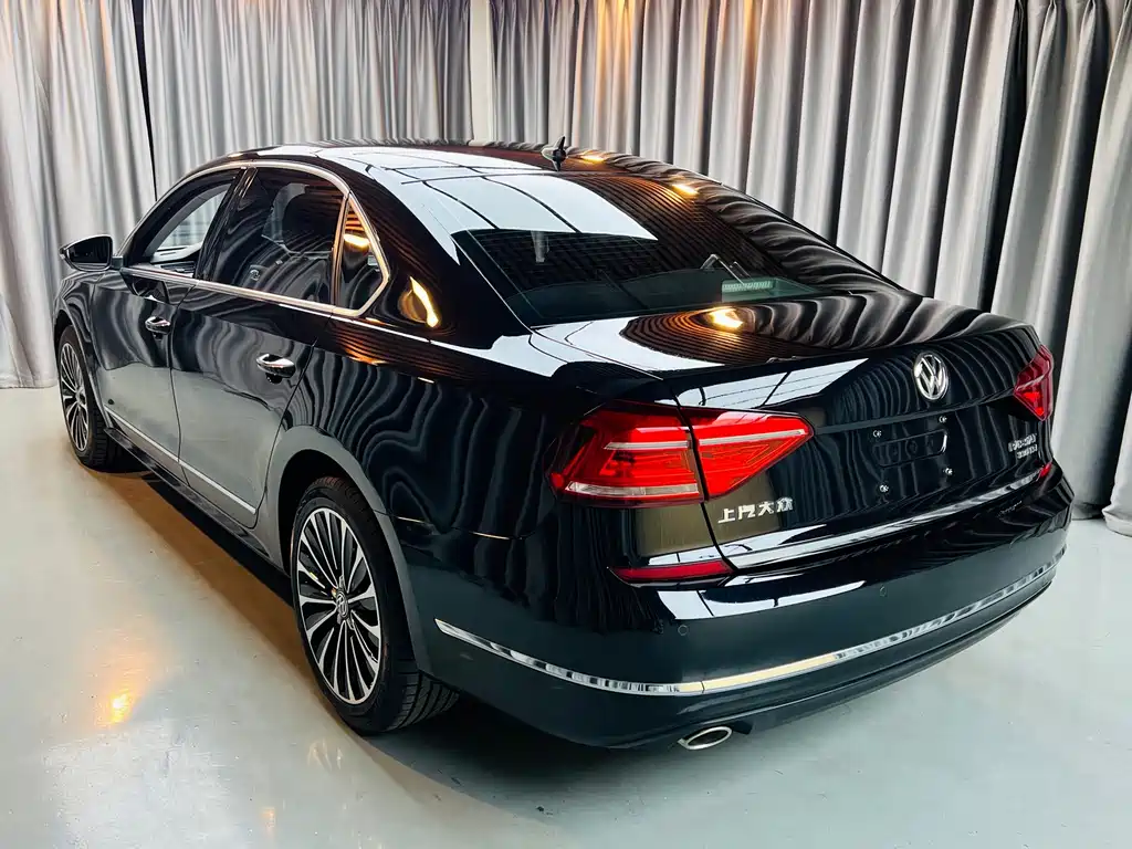 Volkswagen Passat — миниатюра 5