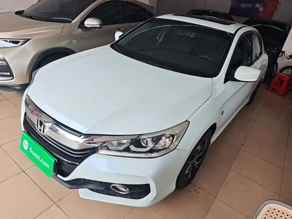 Honda Accord — миниатюра 2