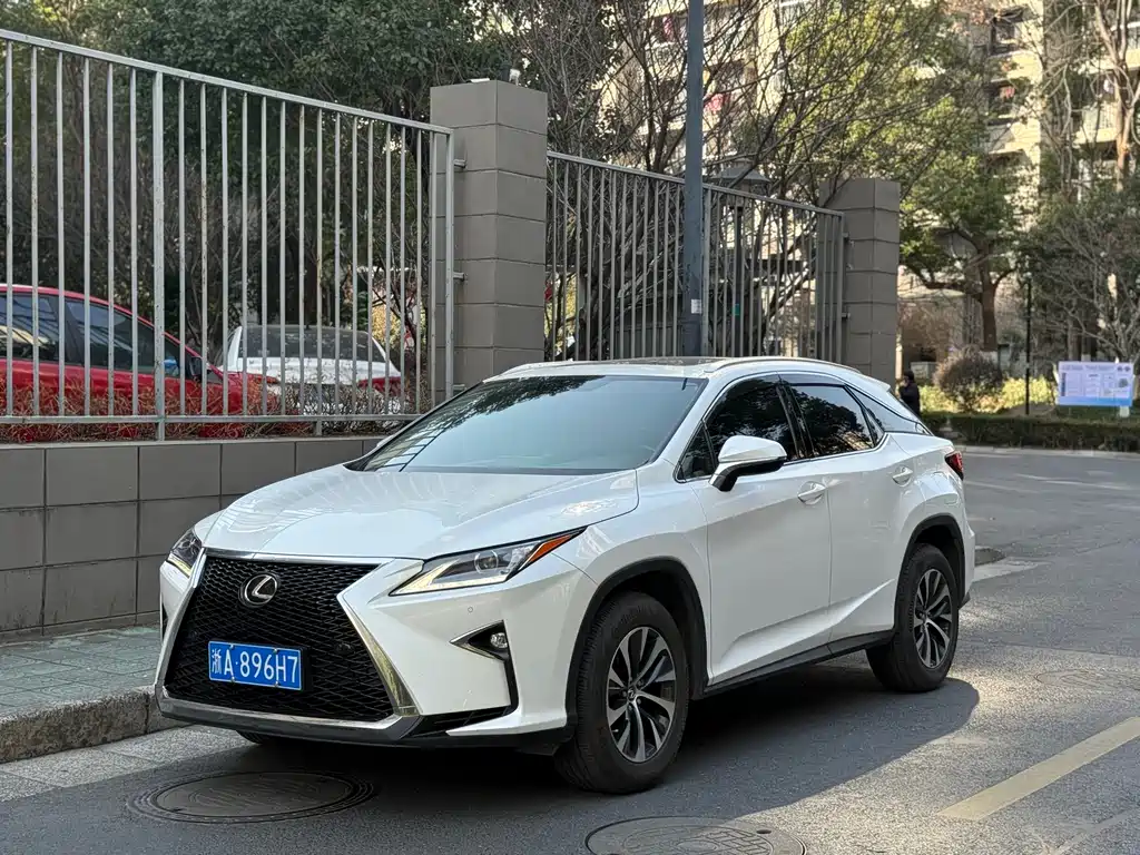 LEXUS RX