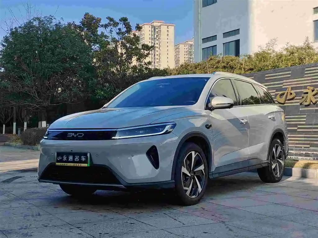 BYD SEA LION 05 DM I