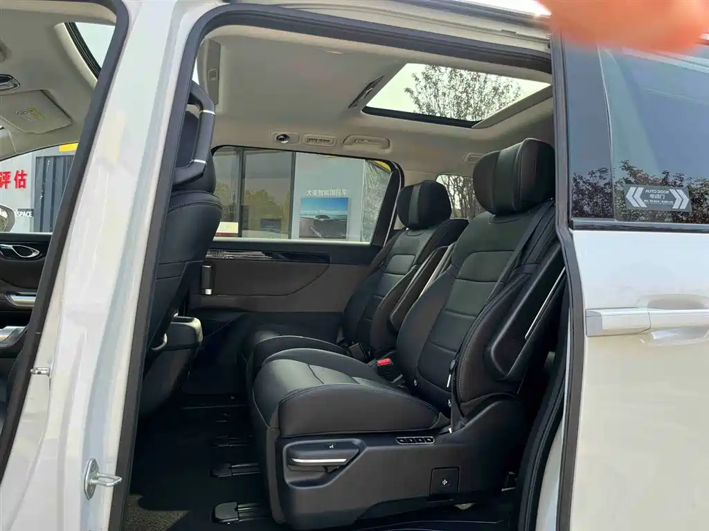 GAC TRUMPCHI E8 NEW ENERGY