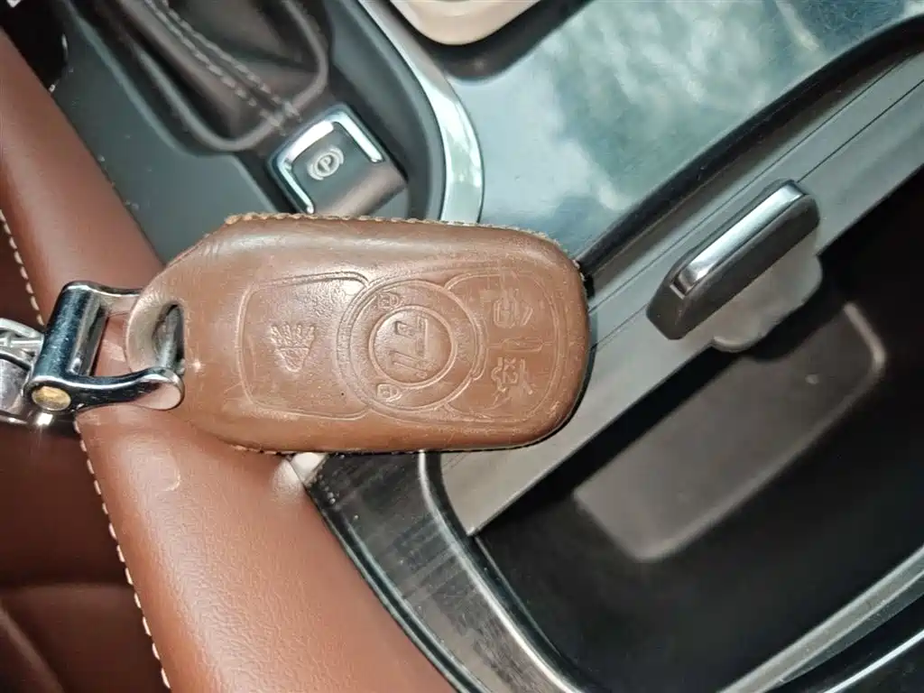 Buick Envision Plus — фотографии объявления, Фото 10