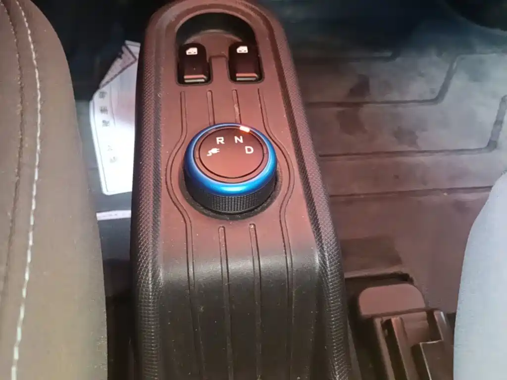 Wuling MINIEV — миниатюра 14