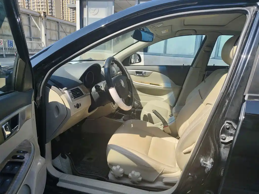 Buick Excelle — миниатюра 4