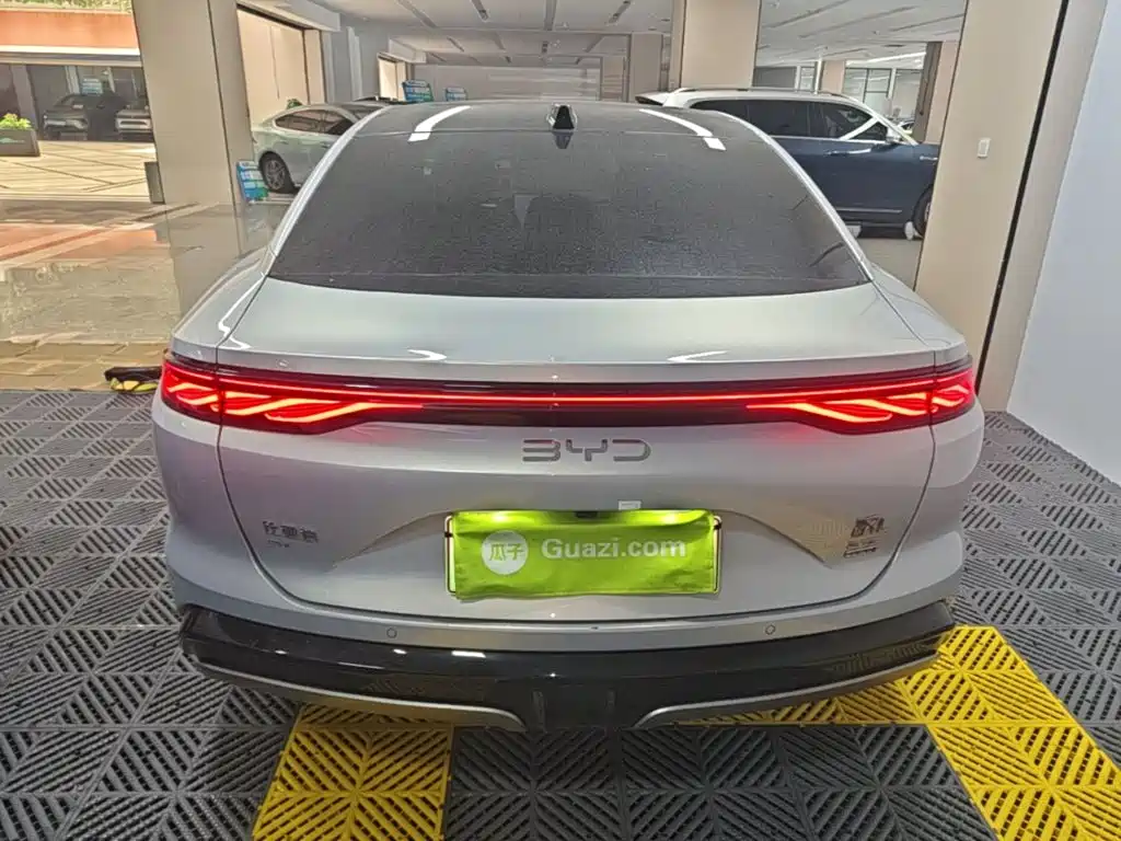 BYD Han L 2025 EV Flagship