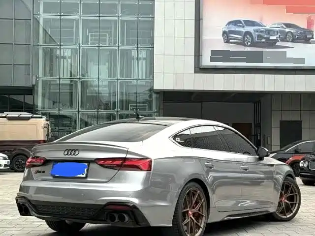 Audi S5 — миниатюра 9