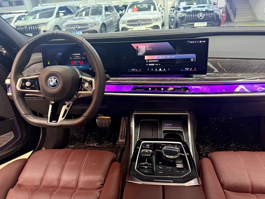 BMW i7 2023 eDrive50L Premium M Sport