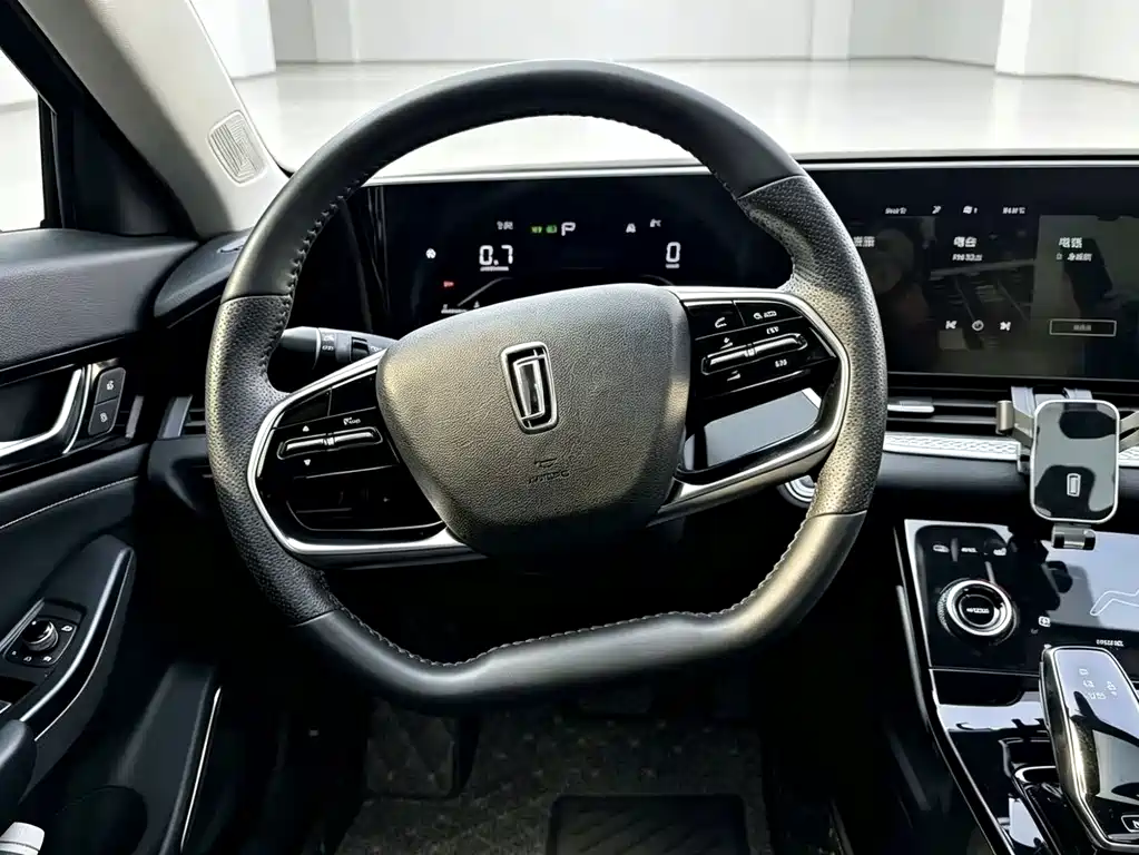 Bestune B70 — миниатюра 7