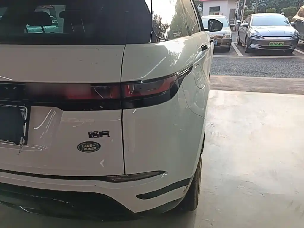 Land Rover Evoque — миниатюра 8