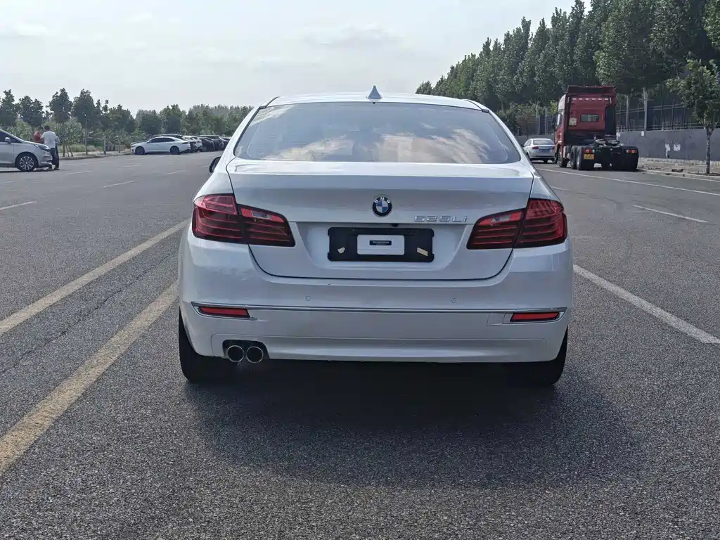 BMW 5 Series 5 2014 525Li Luxury