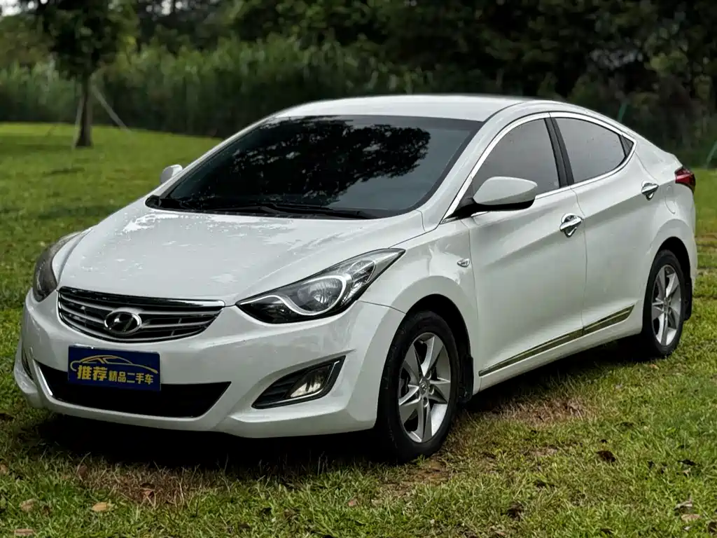 Купить Hyundai Elantra Langdong