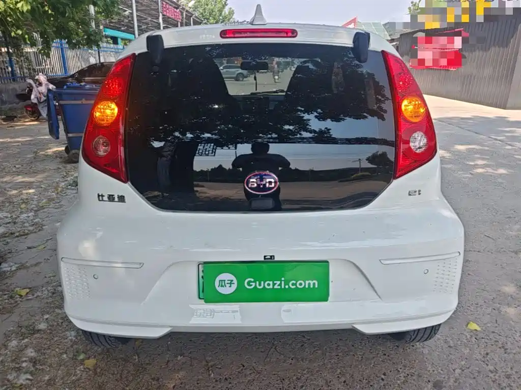 BYD e1 — миниатюра 6
