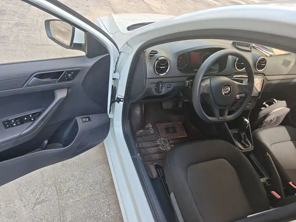Volkswagen Jetta — миниатюра 16