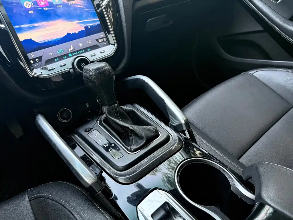 Zotye Zotye SR7 — миниатюра 7