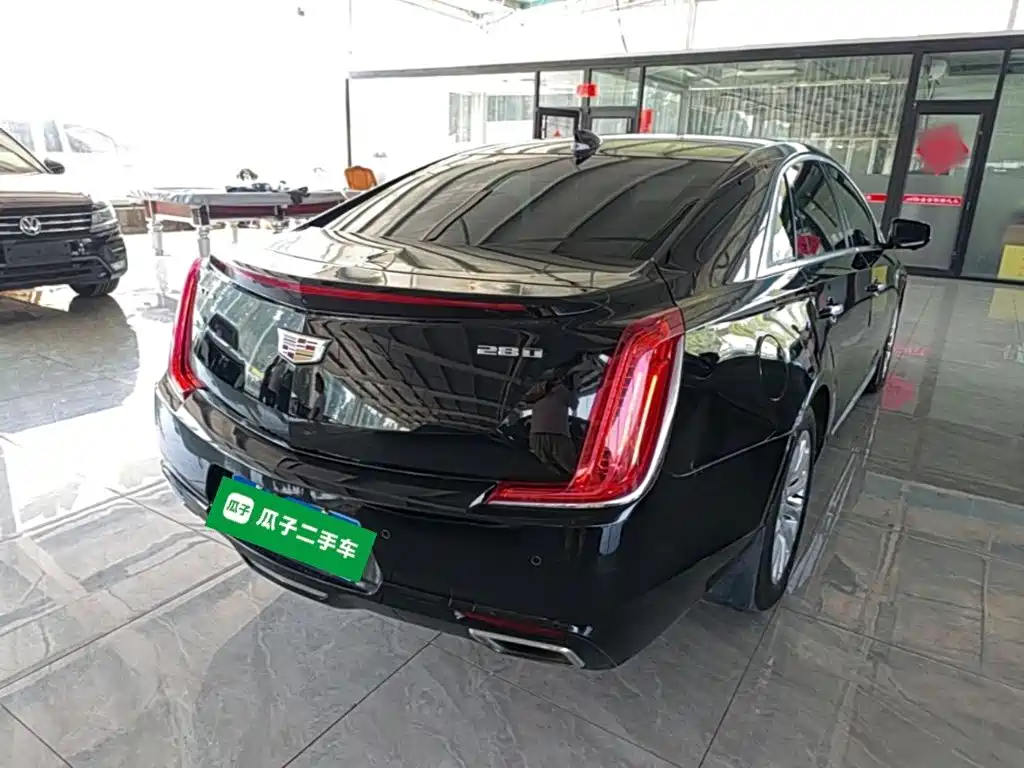 Cadillac XTS — миниатюра 7