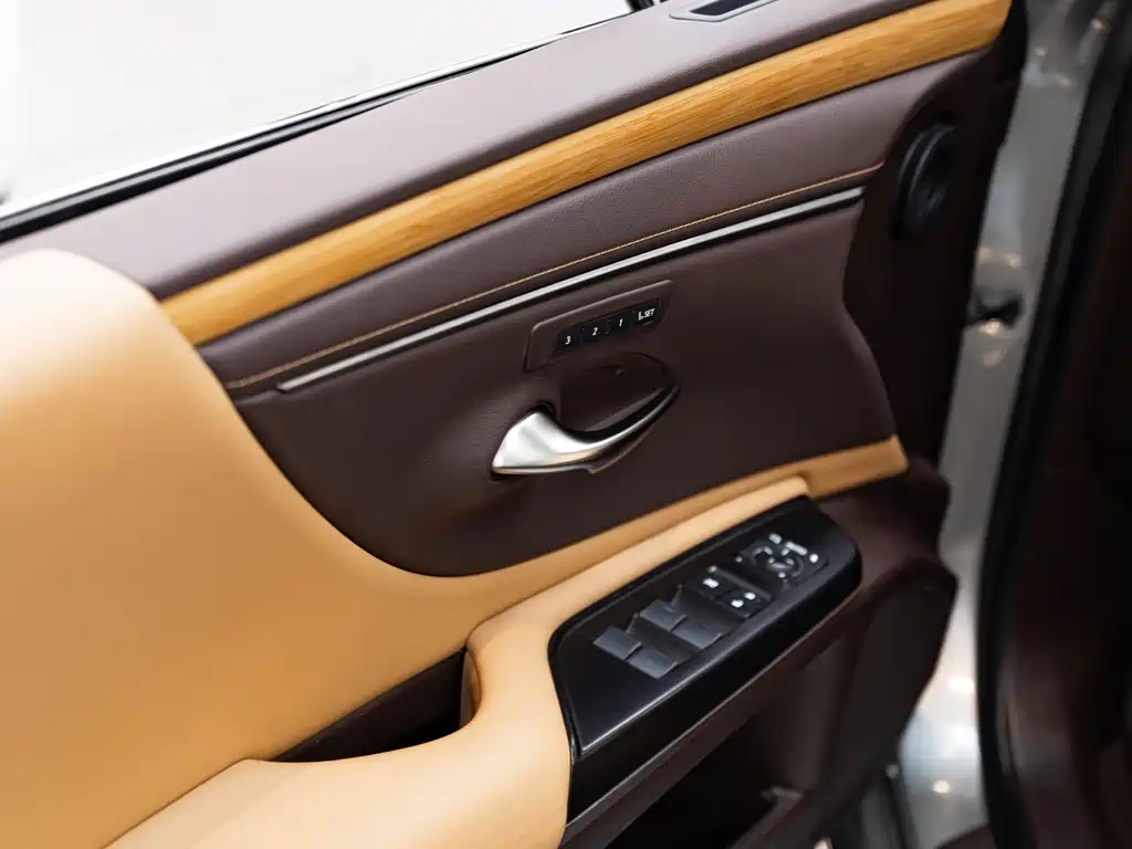 Lexus ES — фотографии объявления, Фото 18