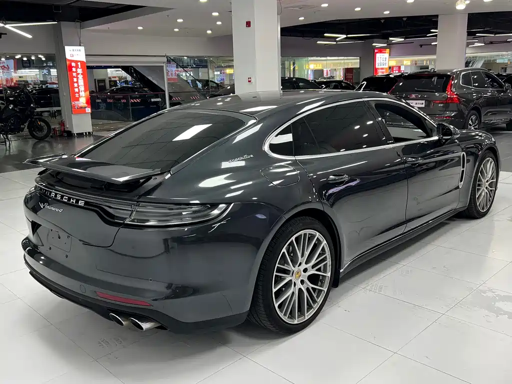 Porsche Panamera — миниатюра 9
