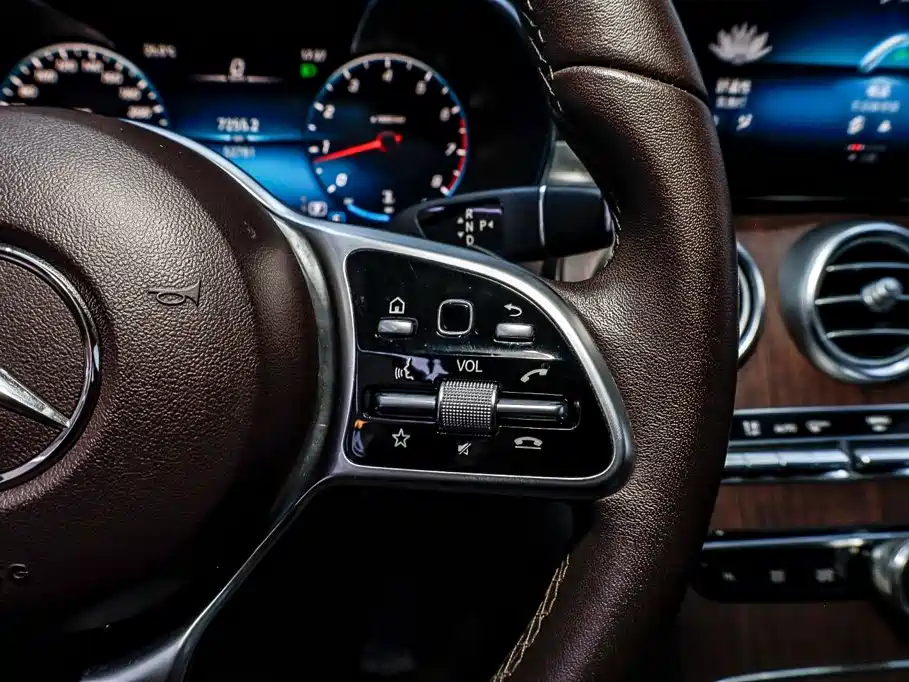 Mercedes-Benz GLC — миниатюра 16