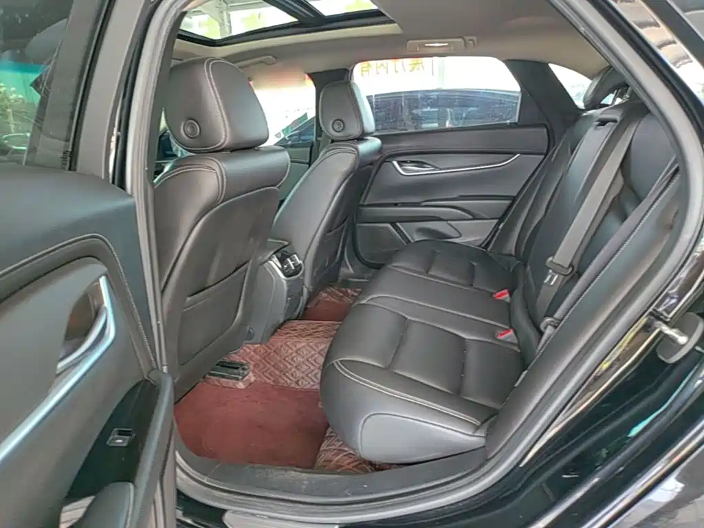 Cadillac XTS — миниатюра 17