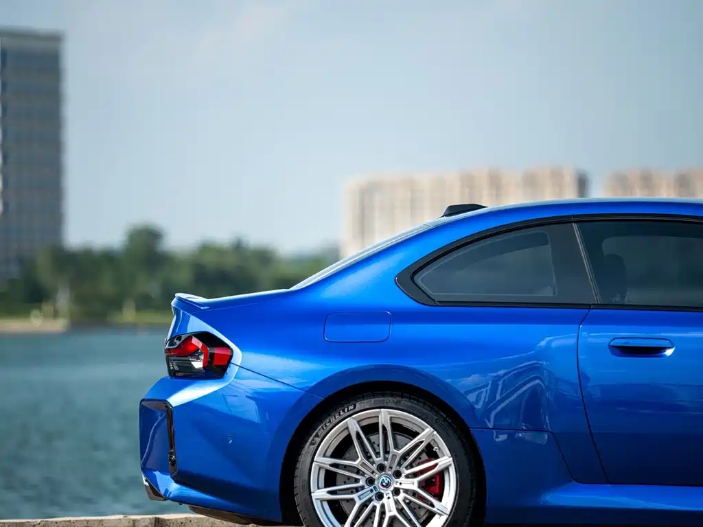BMW M2 — миниатюра 12