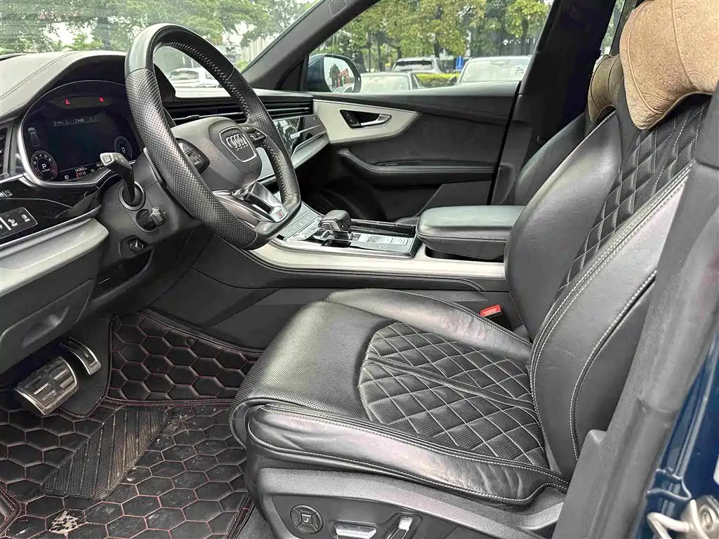 Audi Q8 — миниатюра 5