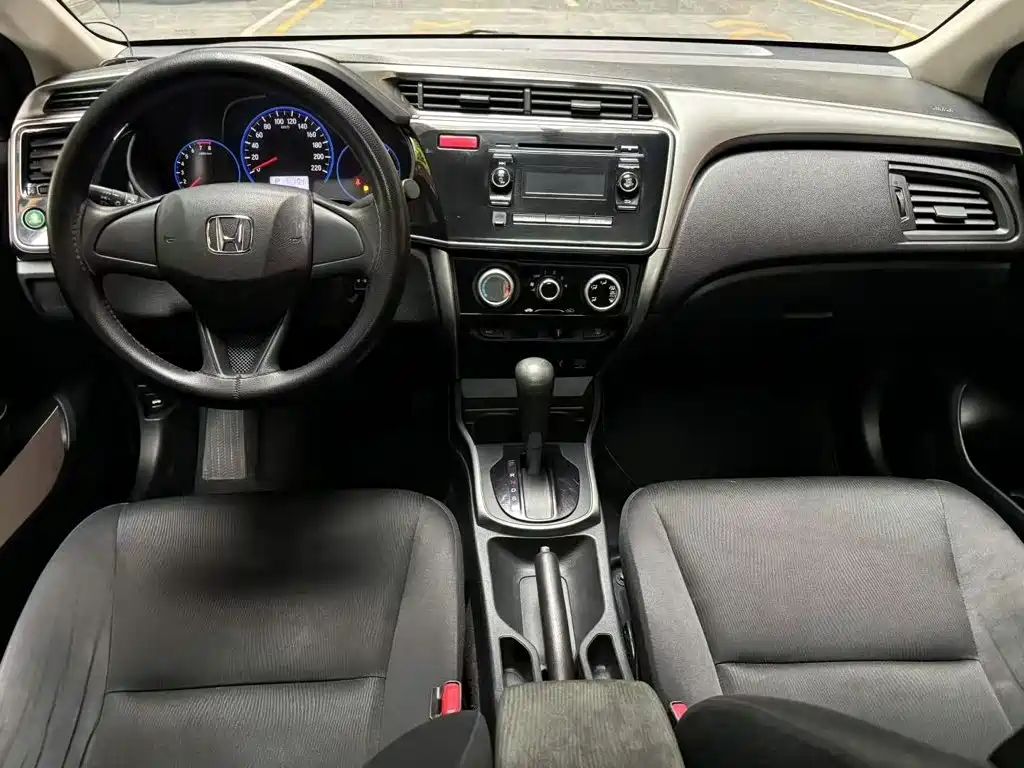 Honda City — миниатюра 8