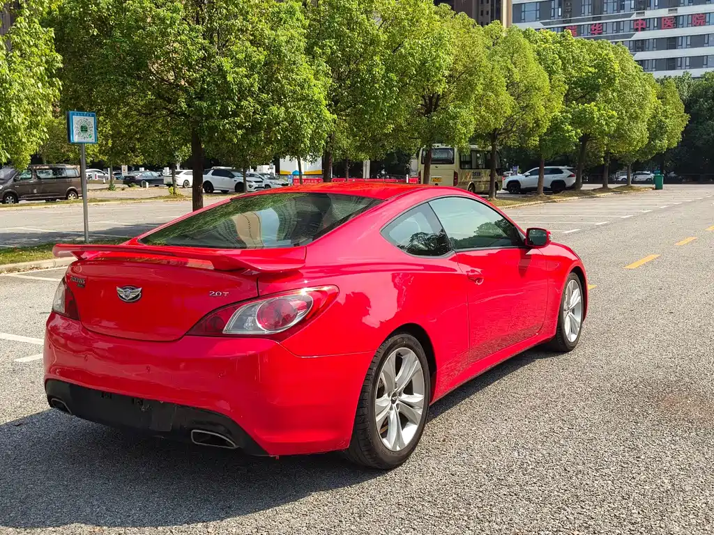 Hyundai Genesis Coupe — миниатюра 4