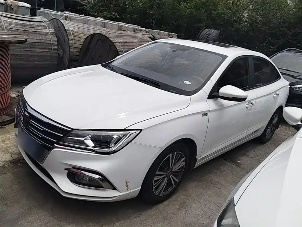 Купить Roewe i5