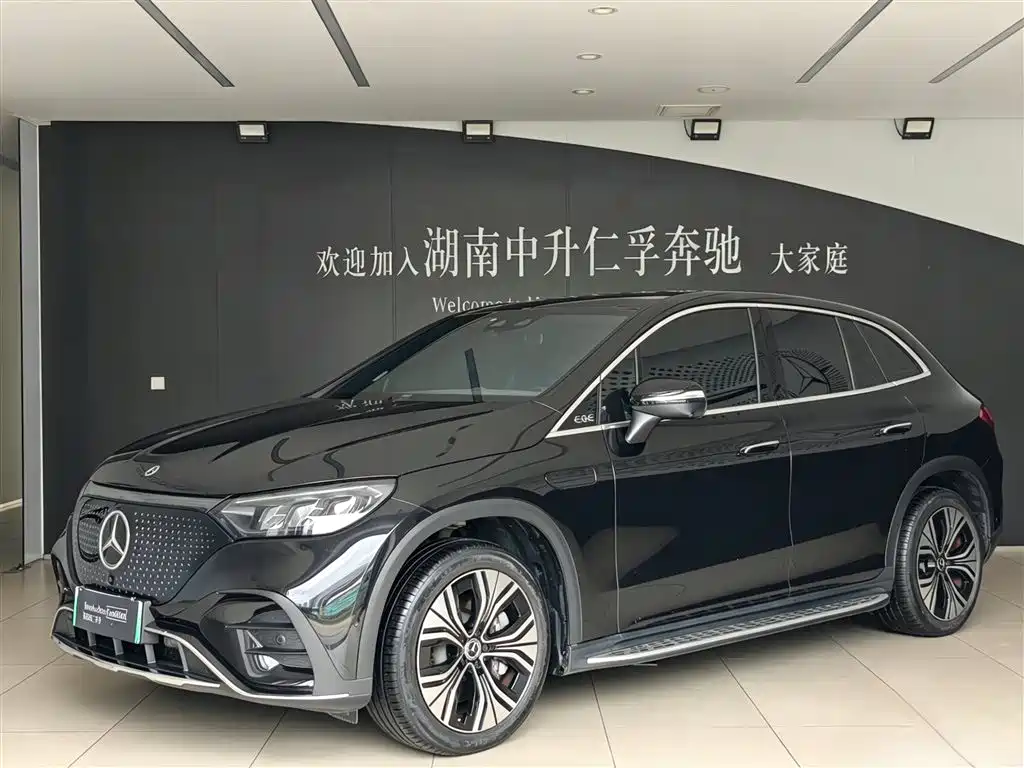 Mercedes-Benz EQE SUV 2024