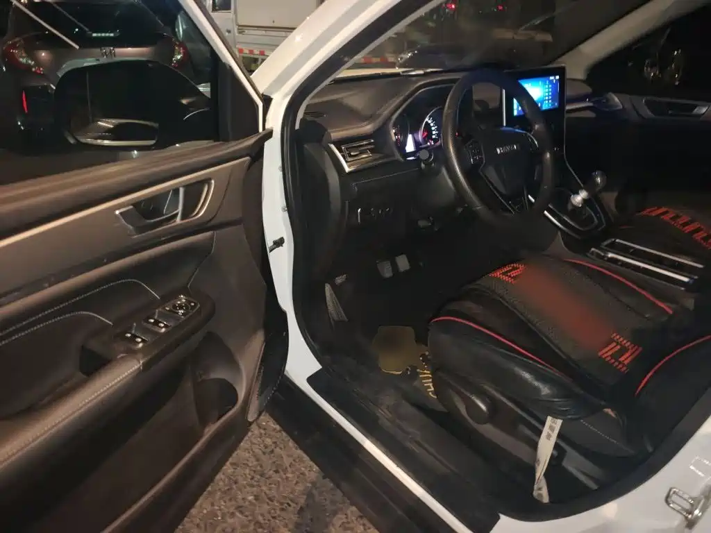 Haval M6 — миниатюра 12