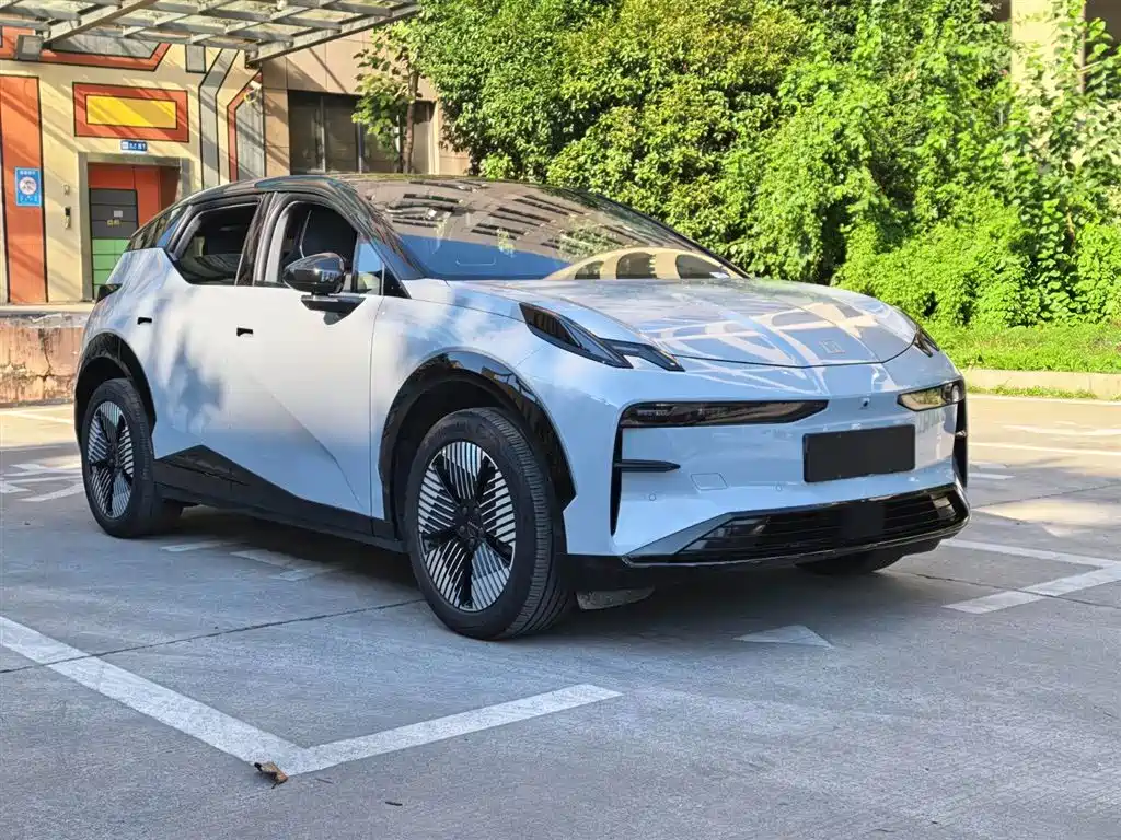 Zeekr X 2023 ME 5 мест