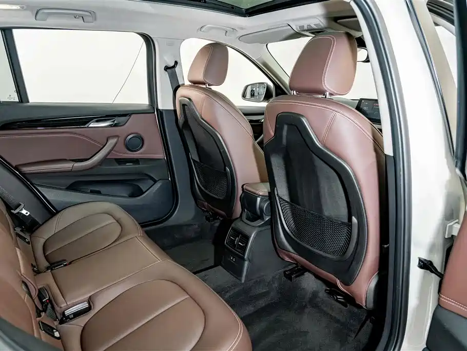 BMW X1 — миниатюра 21