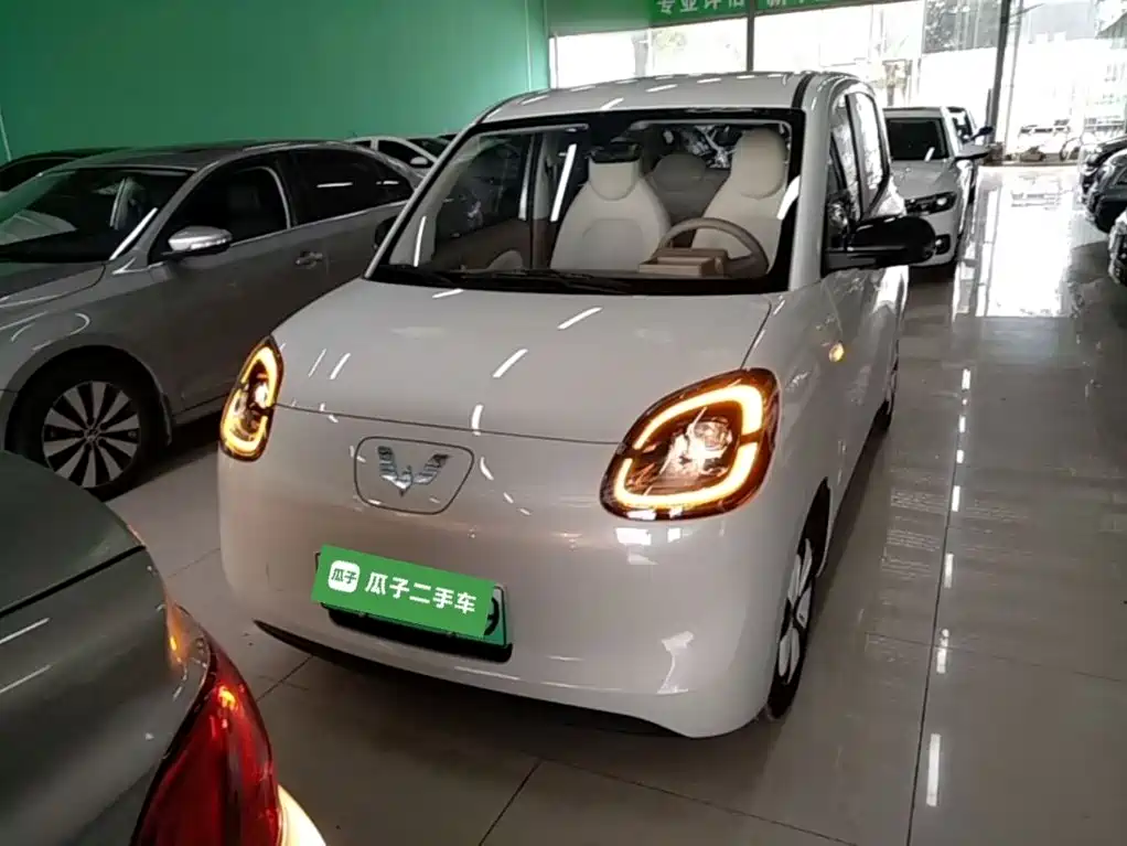 Wuling MINIEV — миниатюра 3