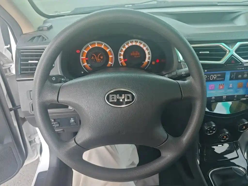 BYD F3 — миниатюра 11