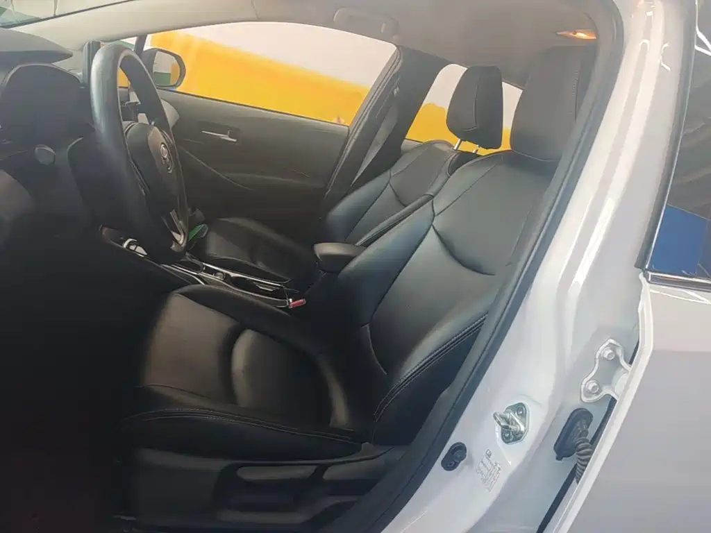 Toyota Corolla — миниатюра 15