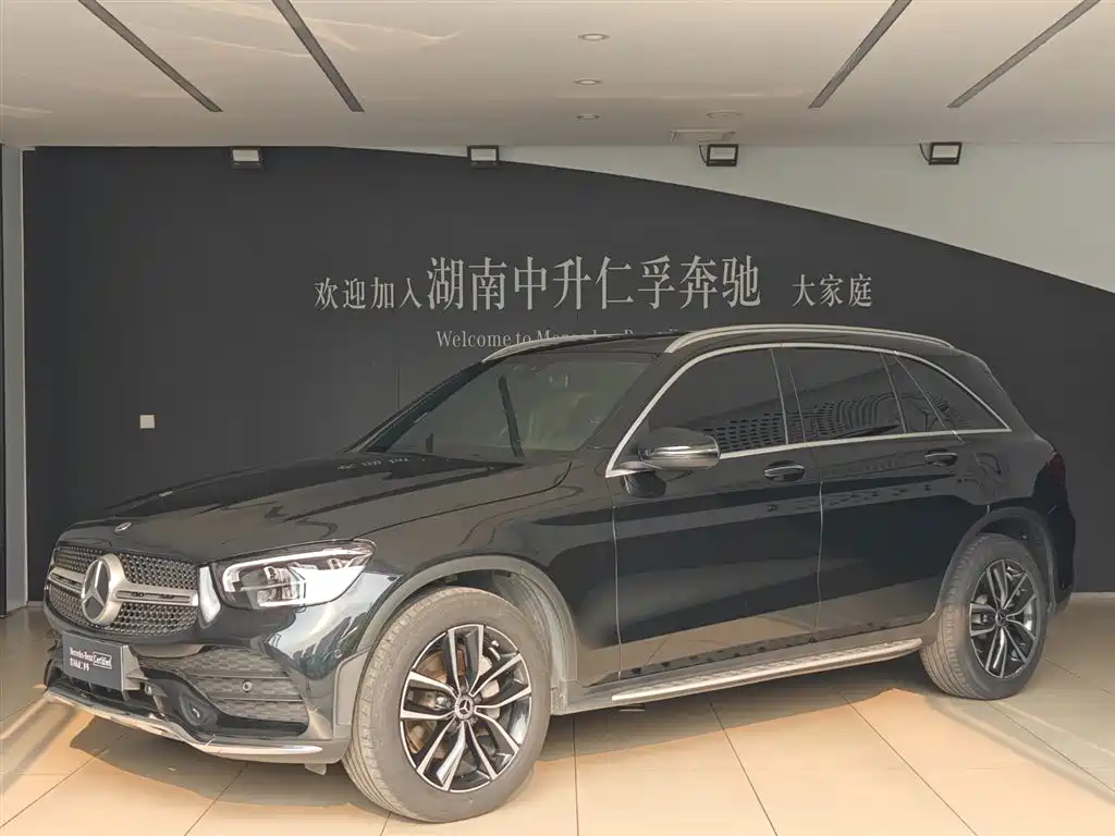 Mercedes-Benz GLC 2023