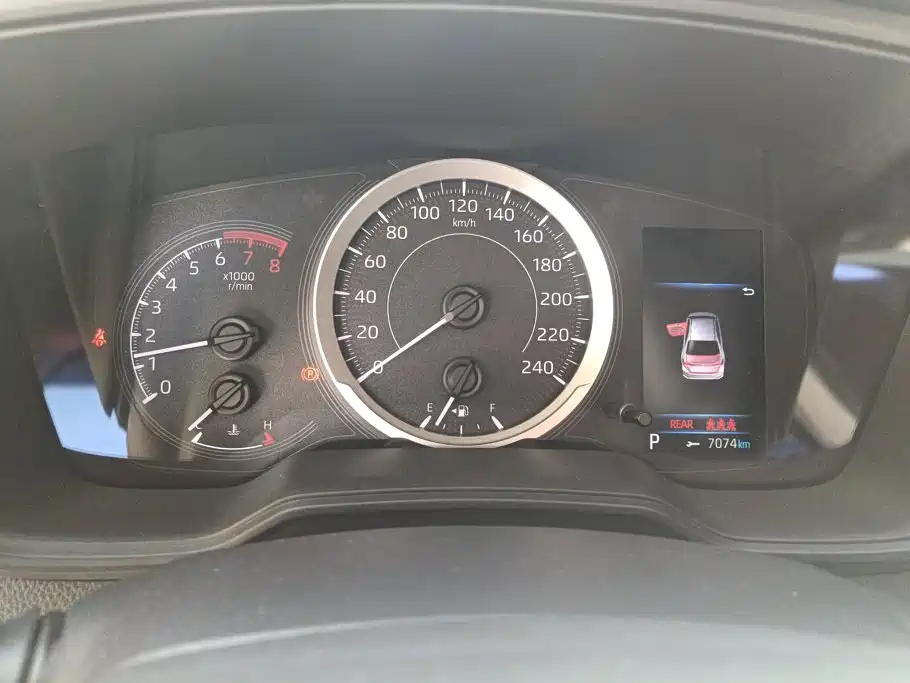 Toyota Corolla — миниатюра 14