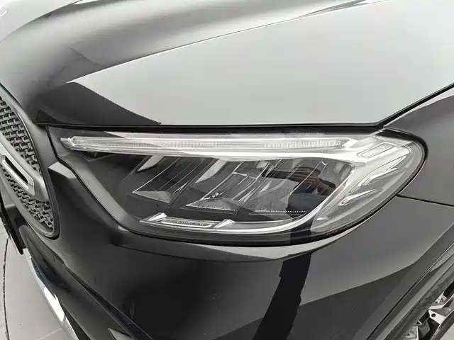 Mercedes-Benz GLC 2024 GLC 260 L 4MATIC Luxury 5 мест