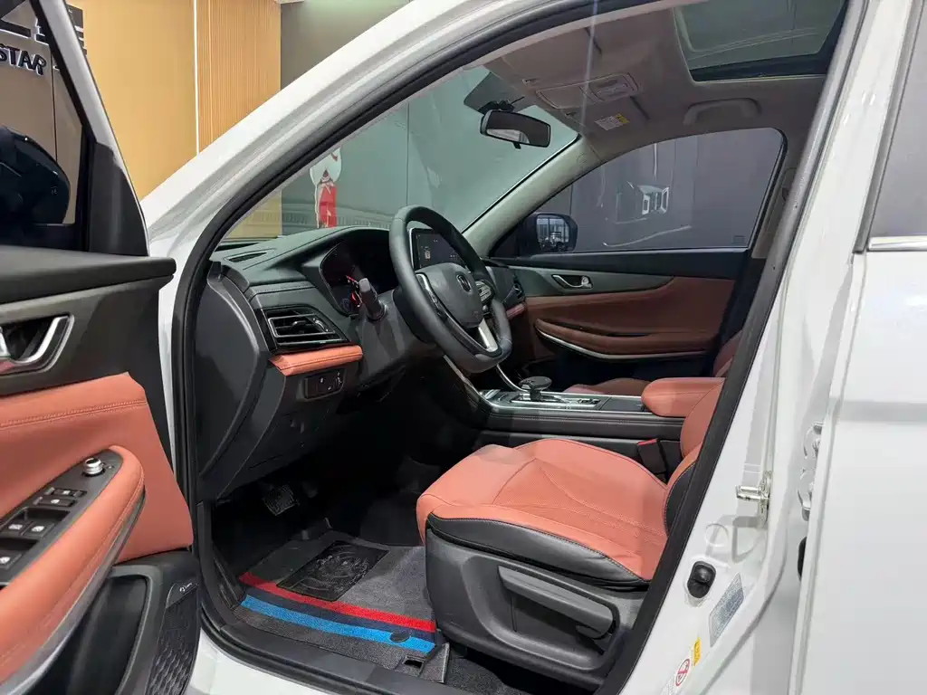 Changan CS75 — миниатюра 4