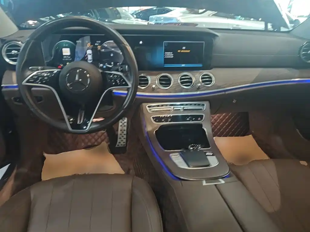 Mercedes-Benz E-Class E 2023 E 300 L Fashion