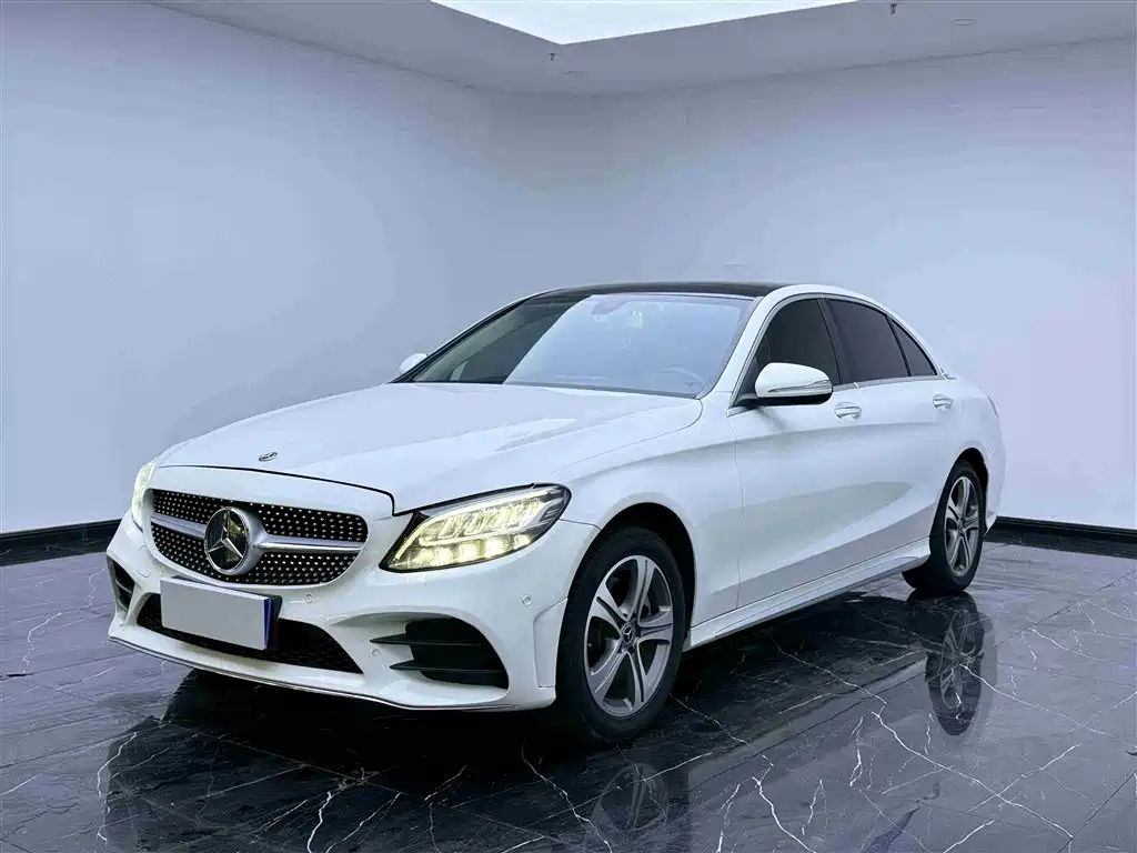 Mercedes-Benz C-Class 2019