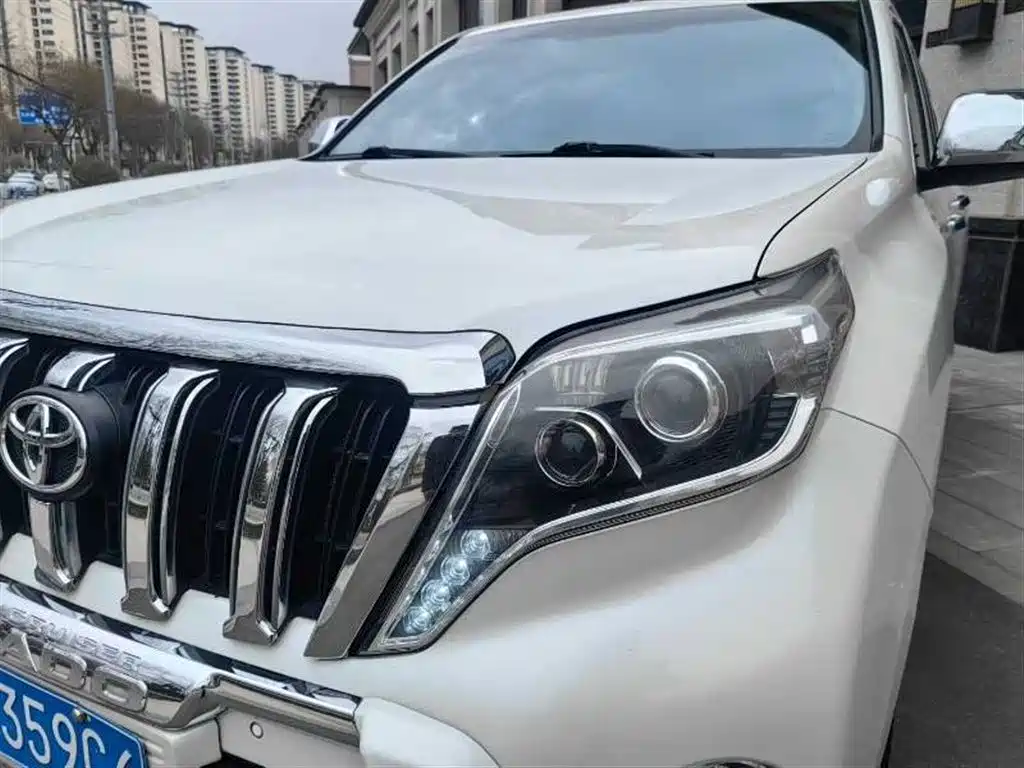 Toyota Land Cruiser Prado 2016 2.7L