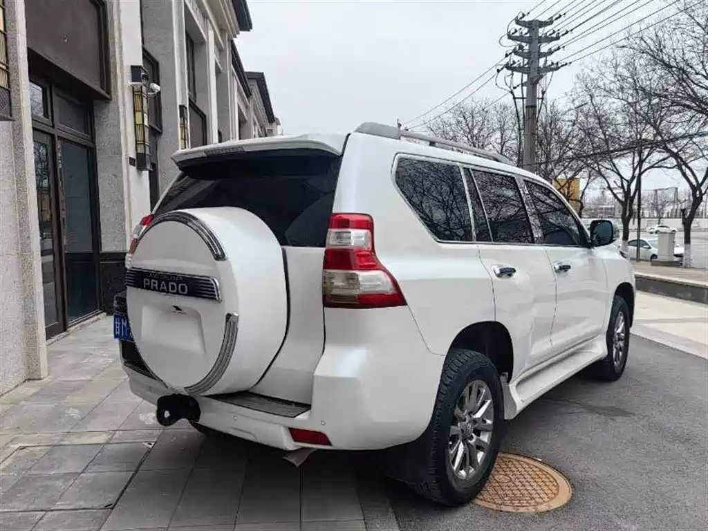 Toyota Land Cruiser Prado 2016 2.7L