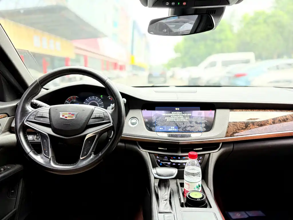 Cadillac CT6 — миниатюра 9