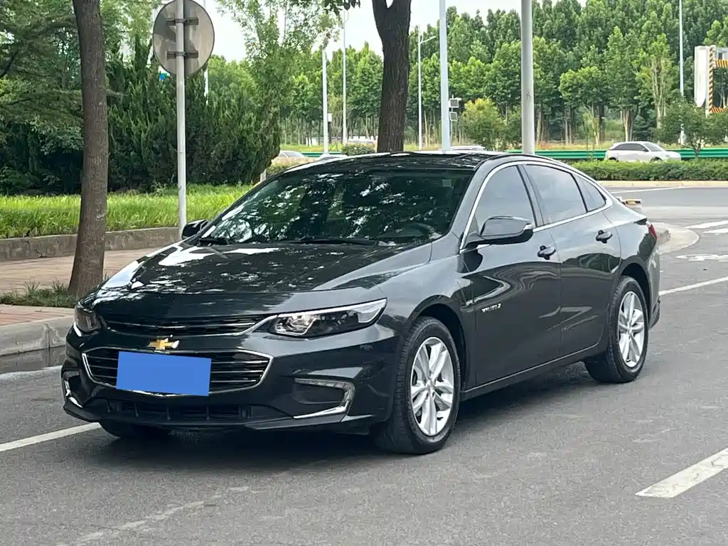 Купить Chevrolet Malibu XL